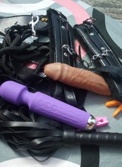 SWEET EXOTIC SQUIRT PUSSY(Madipakkam - puta in Chennai Photo 5 of 5