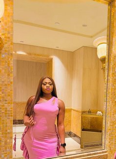 Sweet Gina - escort in Abu Dhabi Photo 1 of 3