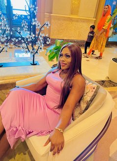Sweet Gina - escort in Abu Dhabi Photo 2 of 3