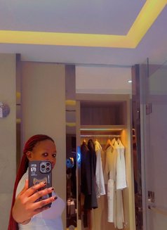 Sweet Girl Lisa - puta in Kathmandu Photo 4 of 6