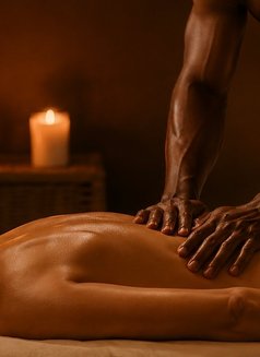 Sweet Hands - Male escort in Messina Photo 3 of 3