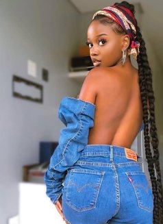 Sweet Horny African Babe Secret Juicy P - puta in Hyderabad Photo 4 of 6