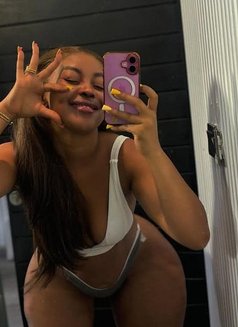 Sweet Horny Dripping Wet Pussy Dioni - escort in Ahmedabad Photo 8 of 8