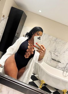 Sweet Jenny - escort in Kuala Lumpur Photo 2 of 8