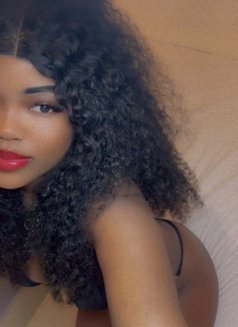 Sweet Jenny - puta in Kuala Lumpur Photo 3 of 5