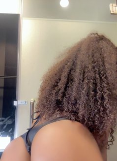 Sweet Jenny - escort in Kuala Lumpur Photo 2 of 4