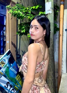 Sweet Jonica - Transsexual escort in Manila Photo 2 of 8