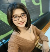 Sweet Kerzey - escort in Manila