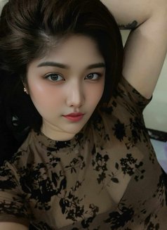 Sweet Kerzey - escort in Manila Photo 9 of 20