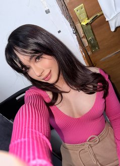 Sweet Kim - Transsexual escort in Makati City Photo 9 of 9