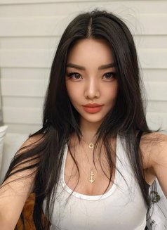 Sweet Kylie - escort in Hong Kong Photo 1 of 8