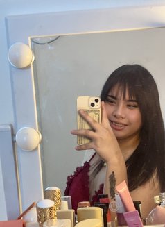 Sweet Lola - Transsexual companion in Abu Dhabi Photo 16 of 17