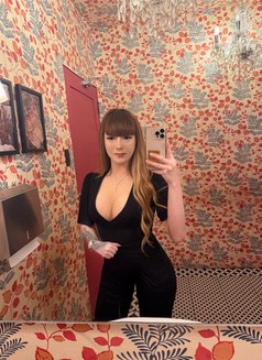 SWEET LUNA YOUR HOT JAPANESE - Transsexual escort in Taipei Photo 24 of 24