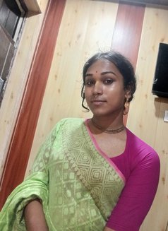 Sweet Mango - Transsexual escort in Kolkata Photo 2 of 2