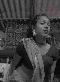 Sweet Mango - Transsexual escort in Kolkata Photo 3 of 6