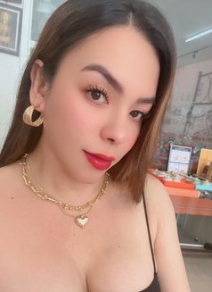 Sweet Pilipina - Transsexual escort in Abu Dhabi Photo 1 of 2