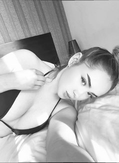 Sweet Polina - escort in Al Manama Photo 17 of 18
