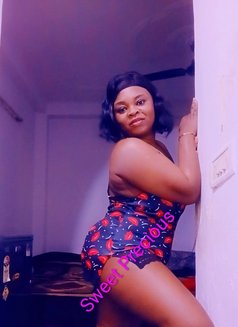 Sweet precious giving cumshw - puta in Chennai Photo 2 of 10