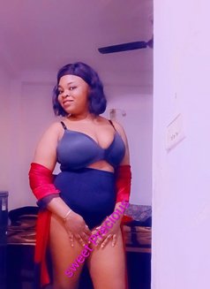 Sweet precious giving cumshw - puta in Chennai Photo 4 of 10