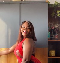 Sweet precious giving cumshw - puta in Noida