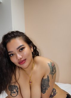 Sweet pussy 3some available - escort in Sasebo Photo 2 of 6