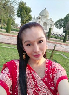 Sweet pussy Miabernadeth leaving soon - puta in Mumbai Photo 28 of 28
