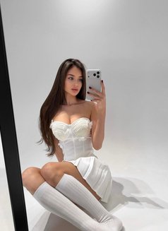 Sweet Sandra - escort in Taipei Photo 3 of 6