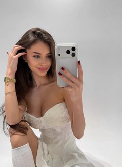 Sweet Sandra - escort in Taipei Photo 7 of 8