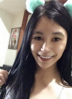 Sweet Seductive Kimpit - Transsexual escort in Makati City Photo 4 of 8