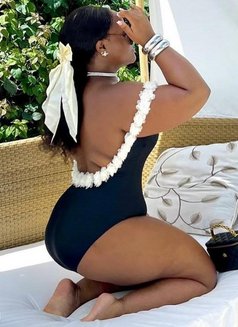 Sweet Serenity - puta in Kampala Photo 1 of 8