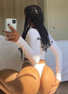 Dianee camshow/bouncy big Booty - escort in Ahmedabad Photo 1 of 9