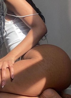 Dianee camshow/bouncy big Booty - escort in Ahmedabad Photo 6 of 9