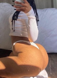 Dianee camshow/bouncy big Booty - escort in Ahmedabad Photo 8 of 9