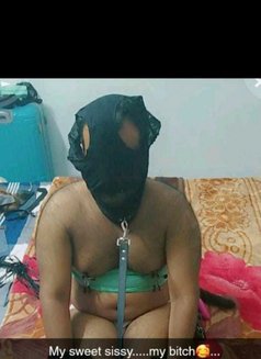 Sweet sissy: 8131/8 04/403 - puta in Noida Photo 18 of 18
