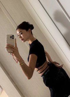 Sweet Sohee - escort in Hong Kong Photo 5 of 10