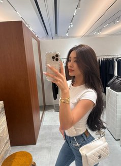 Sweet Sohee - escort in Singapore Photo 7 of 10