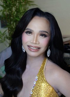 Sweet_SpicyTop camshow available - Transsexual escort in Bangkok Photo 18 of 21