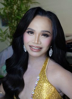 Sweet_SpicyTop camshow available - Transsexual escort in Bangkok Photo 21 of 21