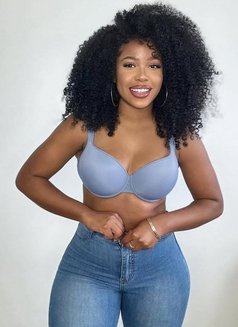 Sweet Tight Wet Pussy African Girl Karen - puta in Hyderabad Photo 1 of 3