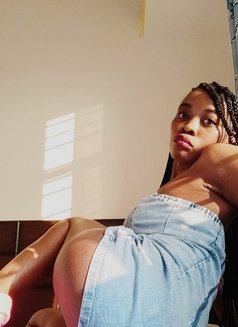 Sweet Tight Wet Pussy Shallom - escort in Bangalore Photo 2 of 6