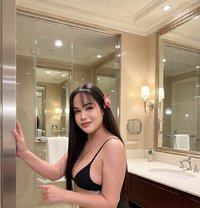 Sweet Top and Bottom - Transsexual escort in Riyadh Photo 1 of 6