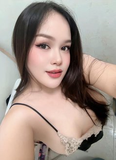 Sweet Top and Bottom - Transsexual escort in Riyadh Photo 6 of 6