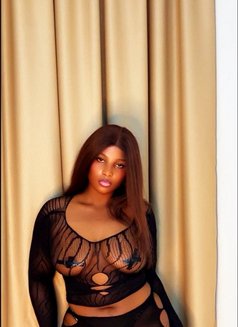 Sweet Tracy - escort in Kuala Lumpur Photo 3 of 7
