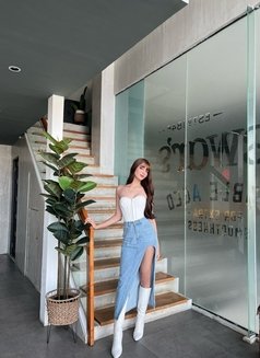Sweet18tall Girl - Transsexual escort in Manila Photo 1 of 18