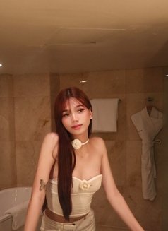 Sweet20tall Gwenn - Transsexual escort in Macao Photo 17 of 26