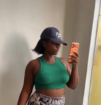 Sweetbaby - puta in Guangzhou