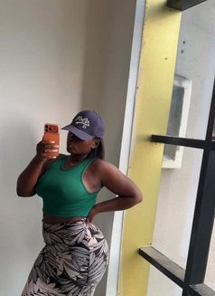 Sweetbaby - escort in Guangzhou Photo 2 of 4