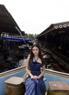 SweetCumEris Meet/Cam - Transsexual escort in Manila Photo 19 of 19