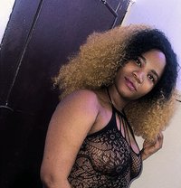 Sweetest - escort in Kuwait Photo 1 of 2