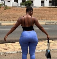 Sweetie Ella - puta in Accra